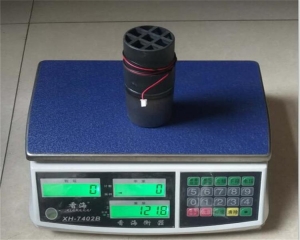  沖壓件廠家應(yīng)不斷的改進沖壓設(shè)備和完善沖壓工藝 